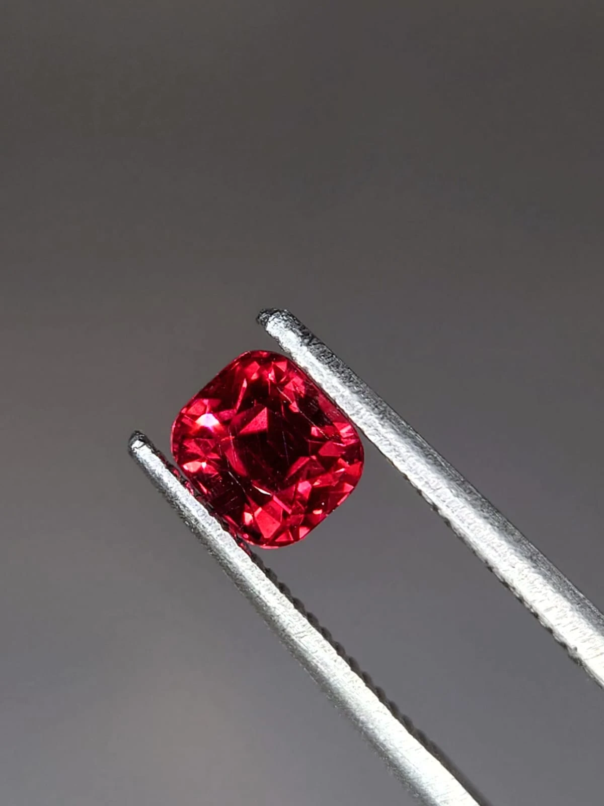0.9ct Natural Red Cushion Faceted Umbalite Garnet from Tanzania — view 4